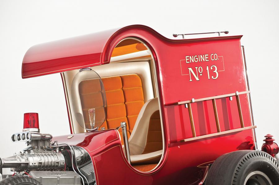  Ford Custom C-Cab Fire Truck 1967 года  (фото 16 из 28)